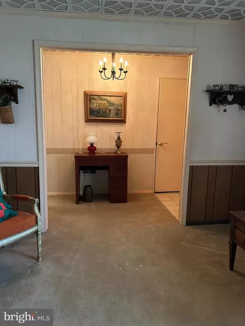 Entry Way - 124 Karl Dr, Dover, DE 19901 photo 5 of 5