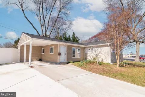 1480 S Governors Ave, Dover, DE 19904