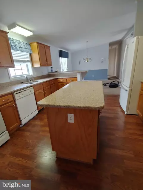 Kitchen - 408 Moore Pl #408, Dover, DE 19901 photo 5 of 6