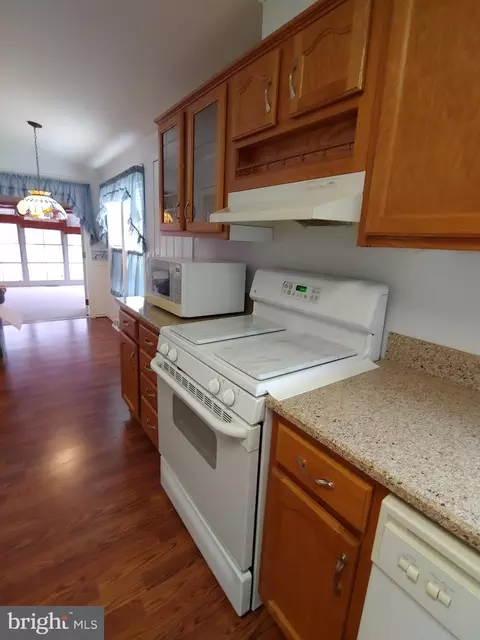 Kitchen - 408 Moore Pl #408, Dover, DE 19901 photo 6 of 6