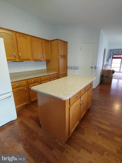 Kitchen - 408 Moore Pl #408, Dover, DE 19901 photo 3 of 6