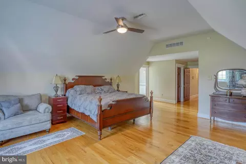 Bedroom - 5045 Sandy Bend Rd, Marydel, DE 19964 photo 6 of 6