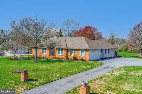 126 Dodge Dr, Smyrna, DE 19977