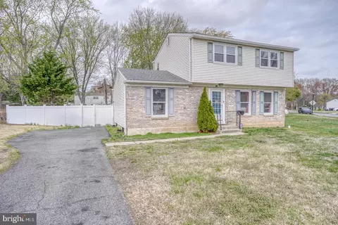 Exterior - 1245 Harrison Dr, Dover, DE 19901 photo 2 of 2