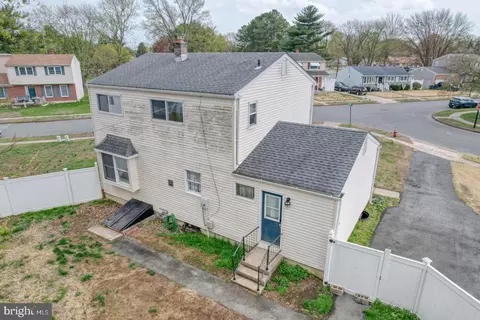 View/Area - 1245 Harrison Dr, Dover, DE 19901 photo 1 of 6