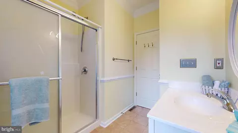 Bath - 130 Maple Glen Dr, Dover, DE 19904 photo 5 of 5