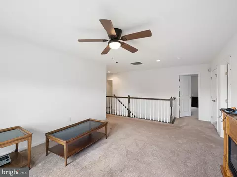 Living - 583 Harvest Grove Trl, Dover, DE 19901 photo 2 of 3
