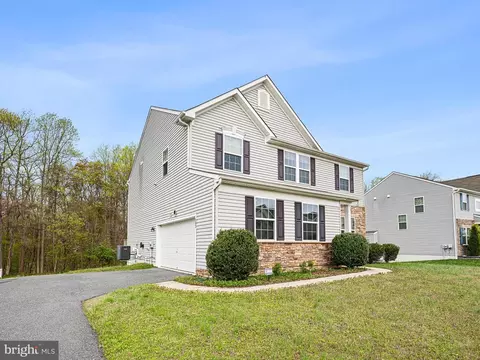 Exterior - 583 Harvest Grove Trl, Dover, DE 19901 photo 3 of 6