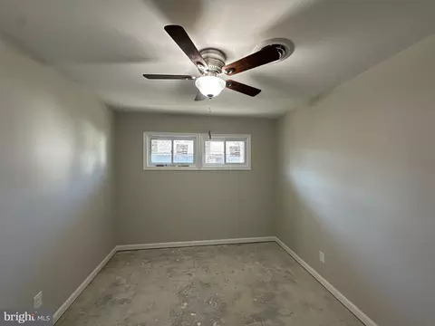 Bedroom - 137 N Governors Blvd, Dover, DE 19901 photo 2 of 2