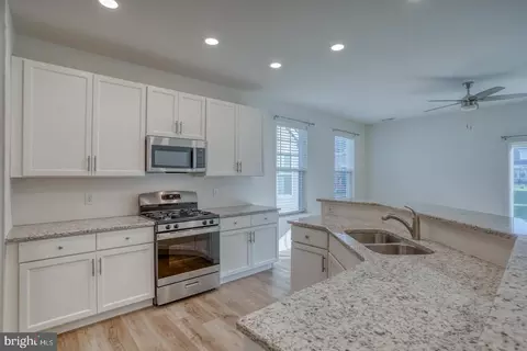 Kitchen - 78 Leander Dr, Dover, DE 19904 photo 2 of 2