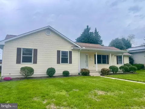 Exterior - 956 Westview Ter, Dover, DE 19904 photo 2 of 12