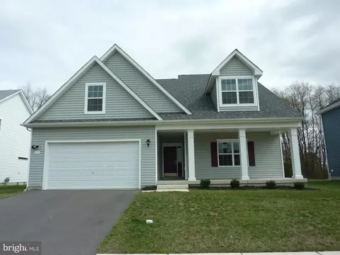 175 Villa Dr, Clayton, DE 19938