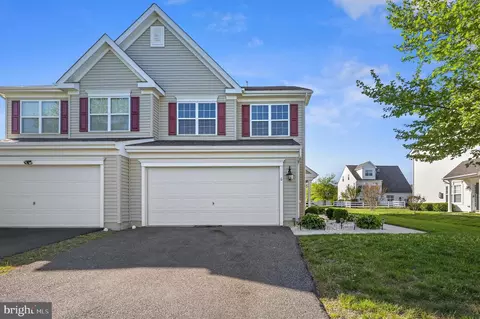6 Cottage Ct, Smyrna, DE 19977