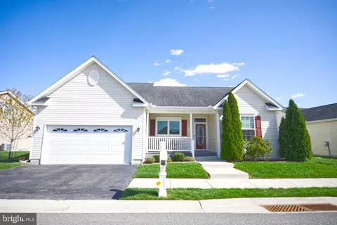 233 Nobles Pond Xing, Dover, DE 19904