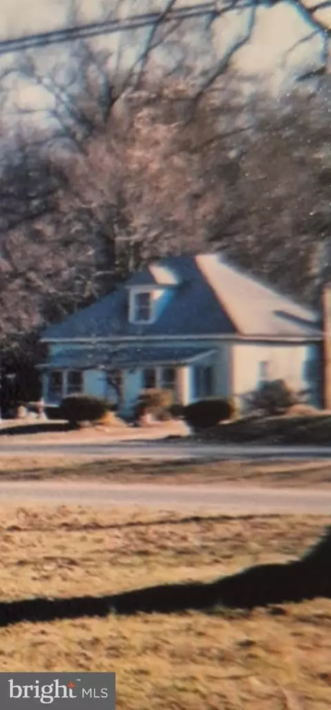 9335 S Dupont Hwy, Felton, DE 19943