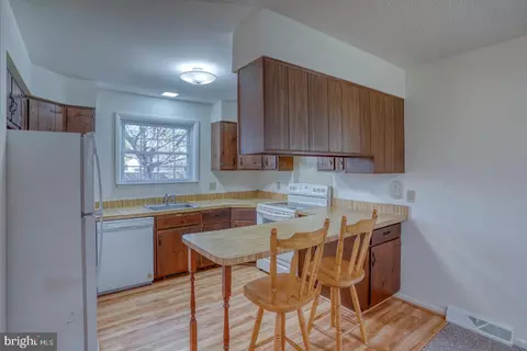 Kitchen - 39 Duchess Cir, Dover, DE 19901 photo 1 of 2