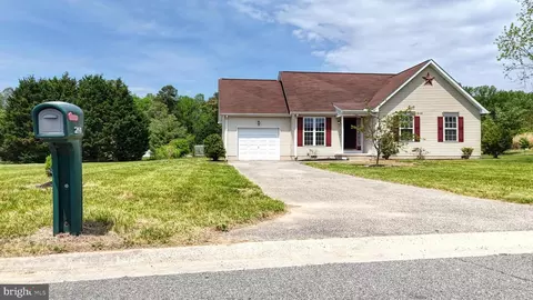 264 Sunny Meadow Dr, Magnolia, DE 19962