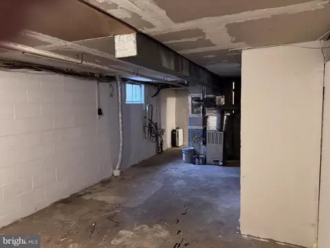 Entry Way - 310 David Hall Rd, Dover, DE 19904 photo 3 of 3