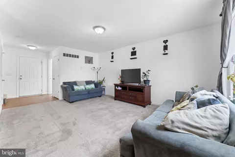 190 Rollin Ct, Dover, DE 19901 photo 3