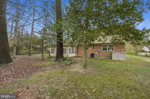 131 Merion Rd, Dover, DE 19904 photo 2