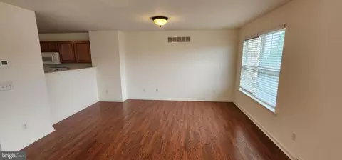 335 Paradee Dr, Dover, DE 19904 photo 12
