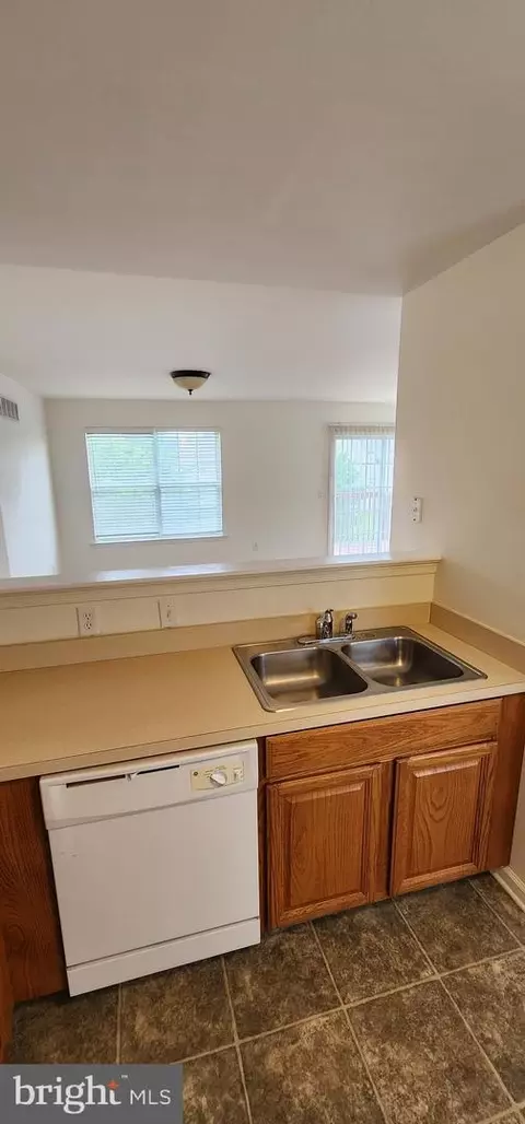 335 Paradee Dr, Dover, DE 19904 photo 19