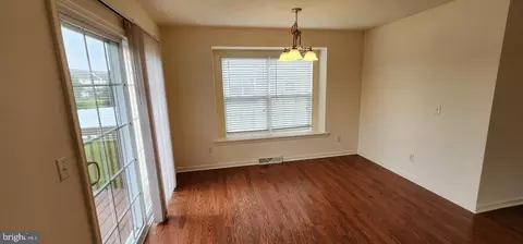 335 Paradee Dr, Dover, DE 19904 photo 13