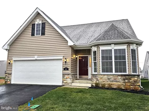 143 Hengst Farm Ln, Smyrna, DE 19977