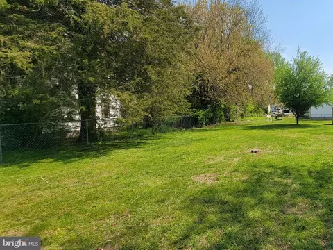 21 W Mispillion St, Harrington, DE 19952