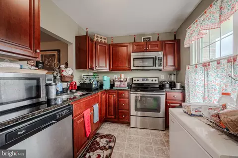 Kitchen - 268 Green Blade Dr, Dover, DE 19904 photo 1 of 2