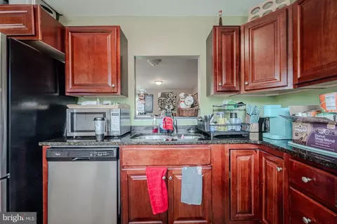 Kitchen - 268 Green Blade Dr, Dover, DE 19904 photo 2 of 2