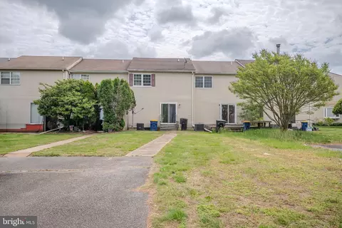 Exterior - 268 Green Blade Dr, Dover, DE 19904 photo 5 of 5
