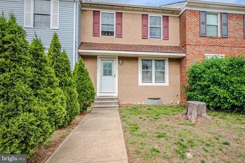 Exterior - 268 Green Blade Dr, Dover, DE 19904 photo 3 of 5
