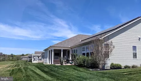 Exterior - 11 Ponds Edge Way, Dover, DE 19904 photo 2 of 9