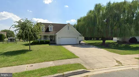 92 Sammon Dr, Clayton, DE 19938
