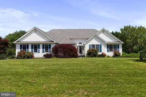 178 Cool Breeze Dr, Clayton, DE 19938