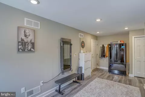 Entry Way - 306 Parkway Dr, Dover, DE 19904 photo 6 of 6