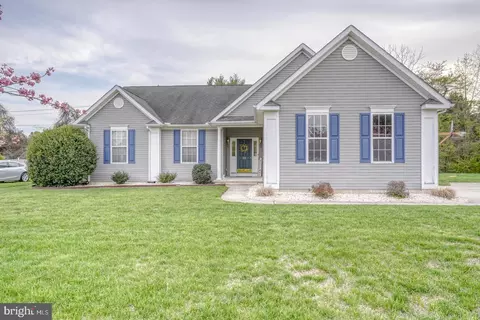 Exterior - 38 Bandcroft Dr, Camden Wyoming, DE 19934 photo 2 of 7