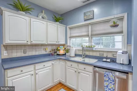 Kitchen - 38 Bandcroft Dr, Camden Wyoming, DE 19934 photo 2 of 3