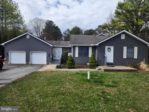 182 Fox Rd, Dover, DE 19901 photo 1