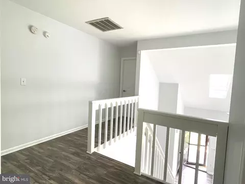 Entry Way - 19 Stoney Dr, Dover, DE 19904 photo 2 of 2