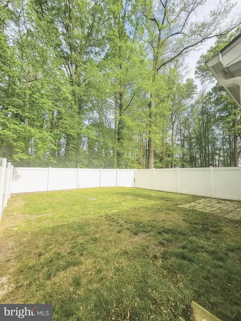 Exterior - 19 Stoney Dr, Dover, DE 19904 photo 2 of 2