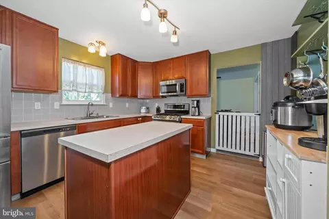 Kitchen - 77 E Radison Run, Clayton, DE 19938 photo 1 of 4