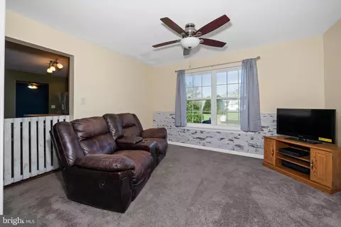 Living - 77 E Radison Run, Clayton, DE 19938 photo 1 of 1