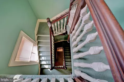 Entry Way - 10 N State St, Dover, DE 19901 photo 18 of 27