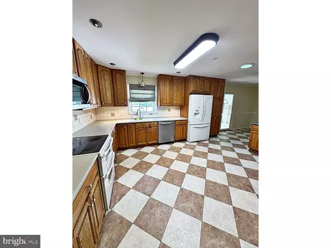 10 Smallwood Dr, Dover, DE 19901 photo 11