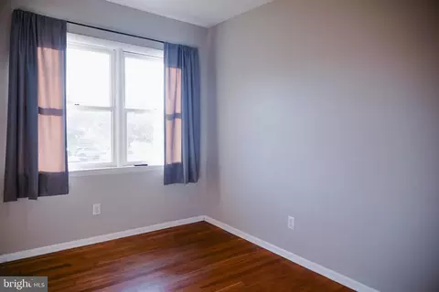 Bedroom - 727 Pear St, Dover, DE 19904 photo 10 of 10