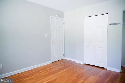 Bedroom - 727 Pear St, Dover, DE 19904 photo 5 of 10