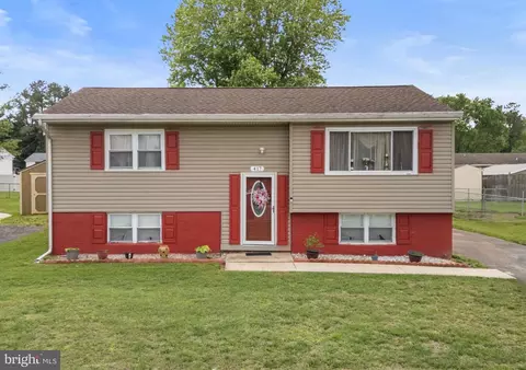 417 Paul Dr, Smyrna, DE 19977