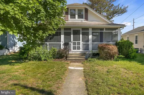 135 Pine St, Dover, DE 19901